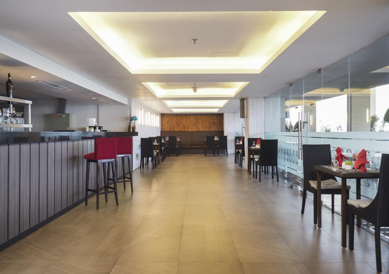 梭罗巴鲁贝斯特韦斯特premier酒店 Solo 外观 照片